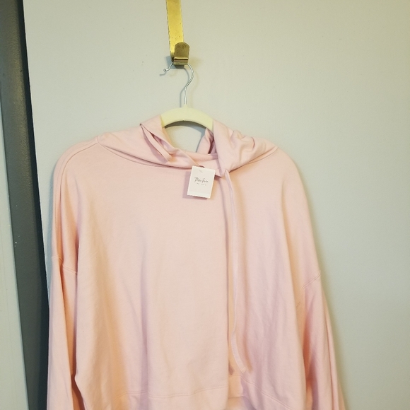 NWT Cropped hoodie Zenana NWT - Picture 8 of 8